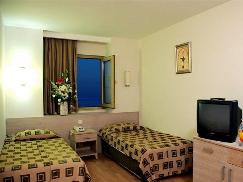 Side Breeze Hotel Antalya Exterior photo